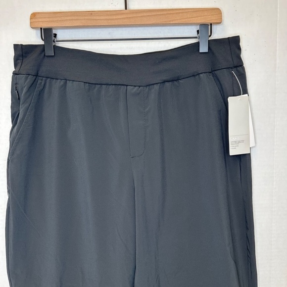 Zella Black Zelflex Lightweight 4 way stretch cropped pants size Large - Picture 3 of 11